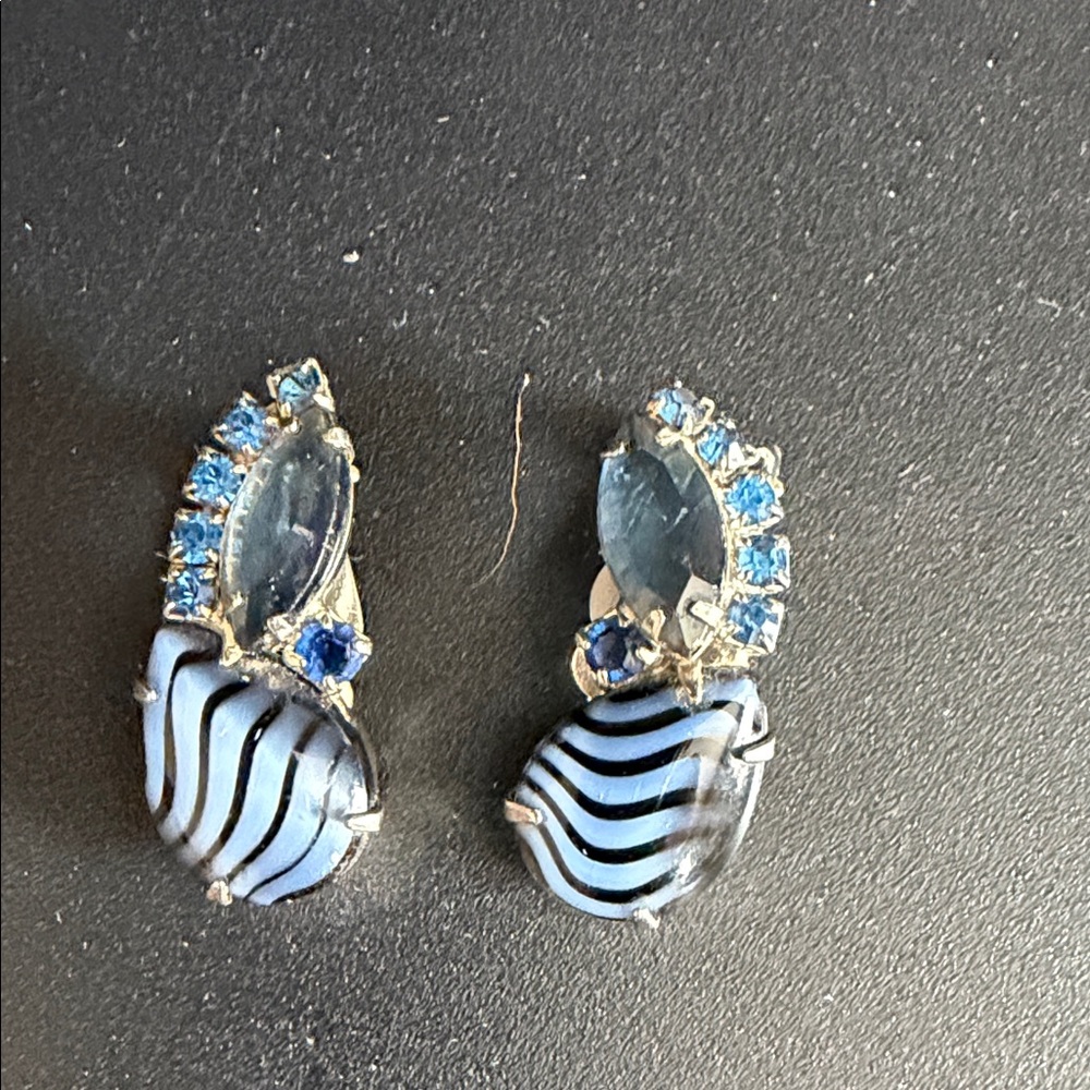 Vintage Blue and Black Striped Earrings with blue stones clip on earrings - Picture 3 of 3
